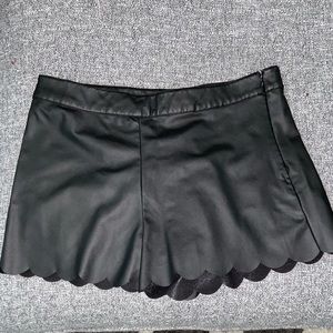 Never worn: leather shorts - scalloped bottoms
